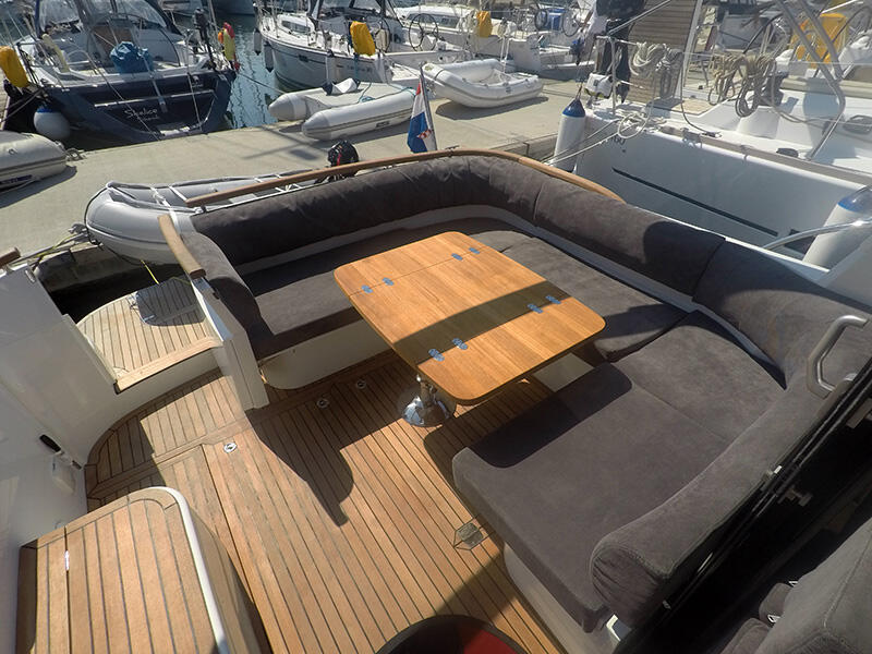 Motoryacht 