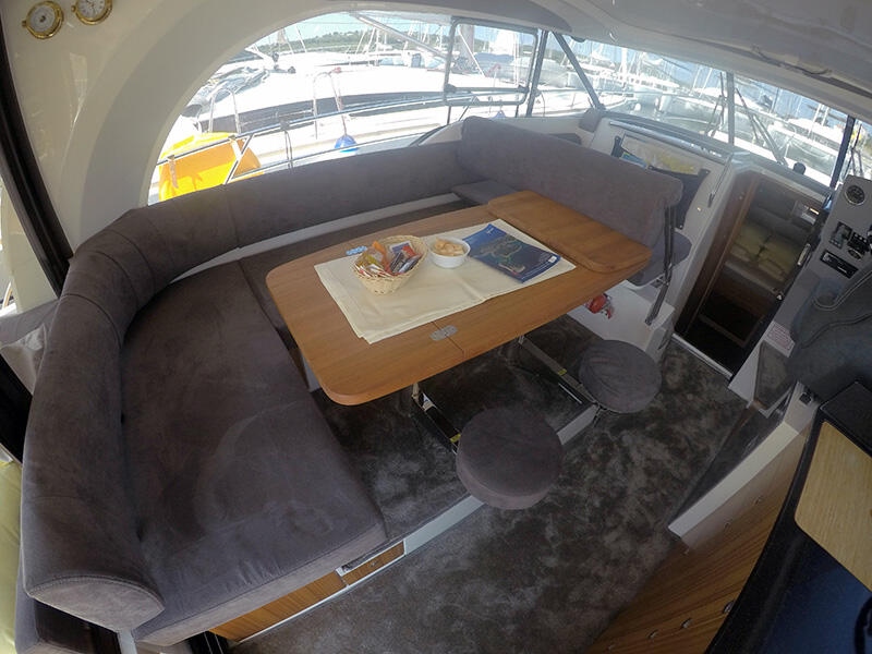 Motoryacht 