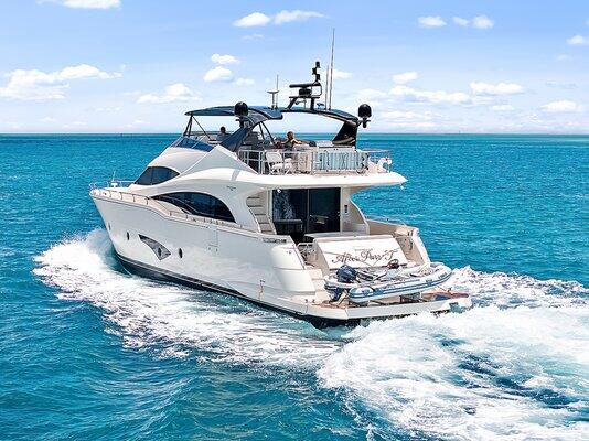 Motoryacht 