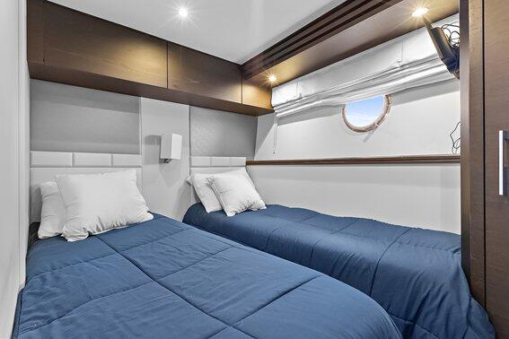 Motoryacht 