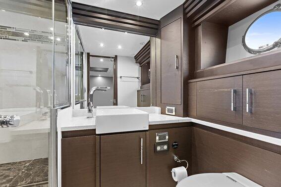 Motoryacht 