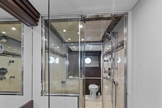 Motoryacht 