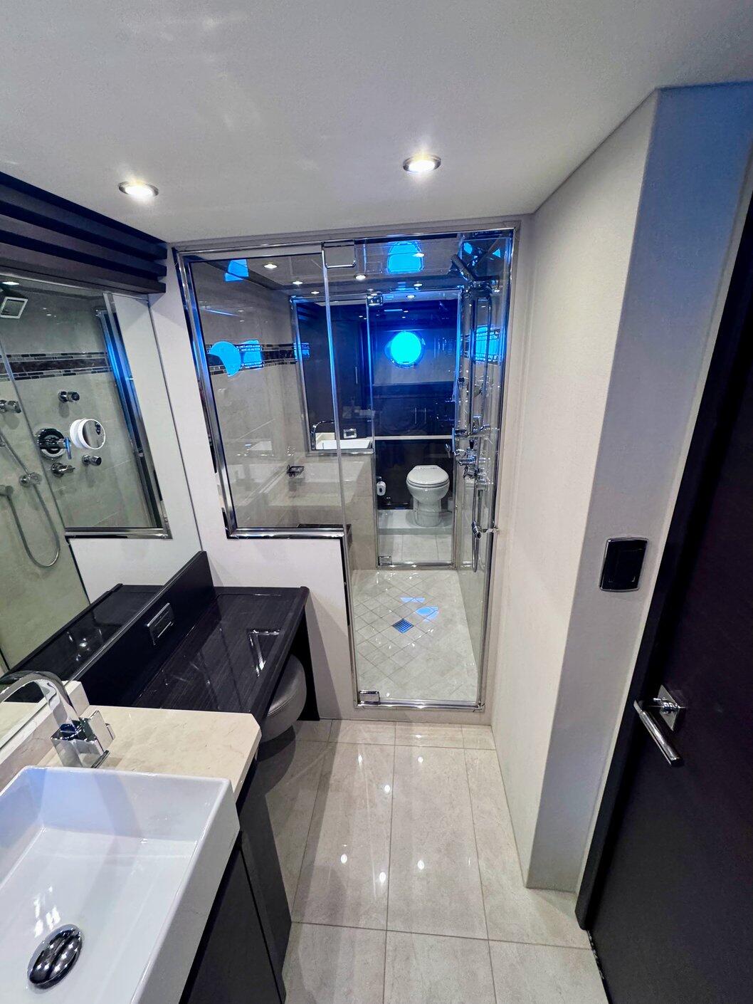 Motoryacht 