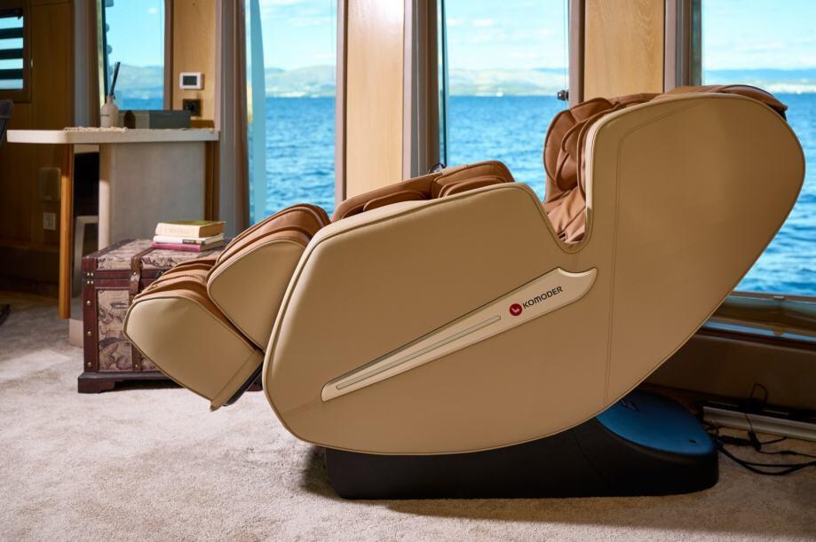 Luxury motor yacht 