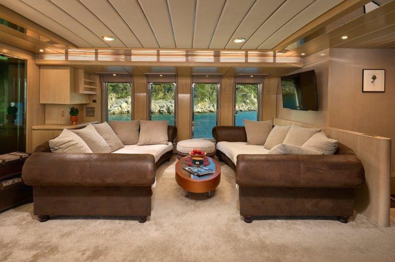 Luxury motor yacht 