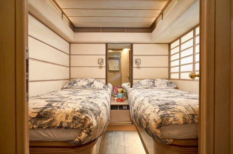 Luxury motor yacht 