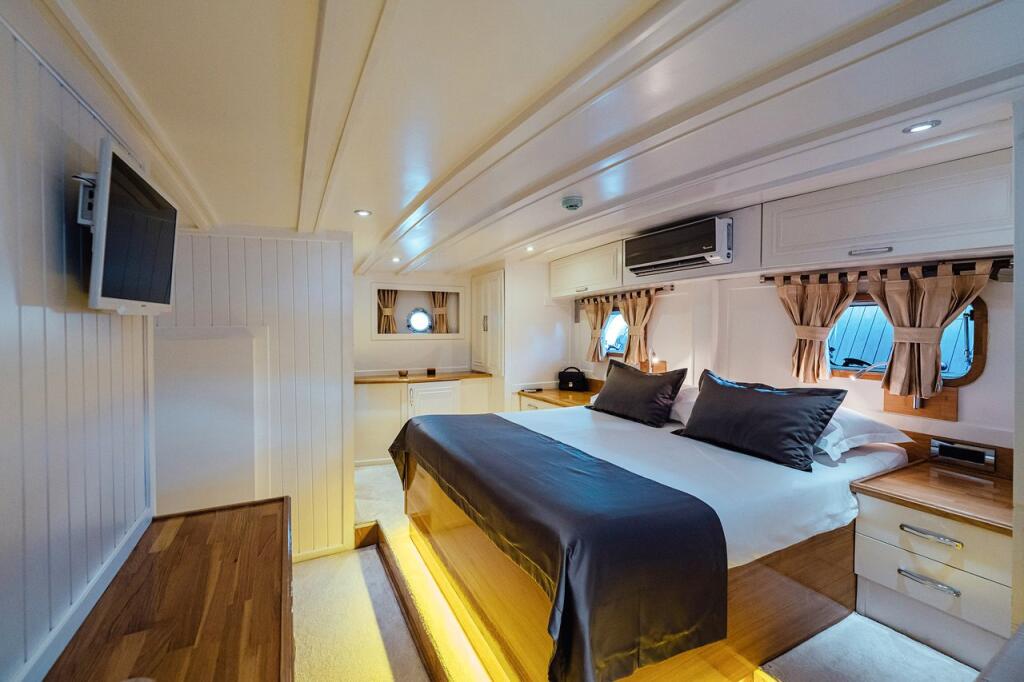 Gulet & Motor Sailer 