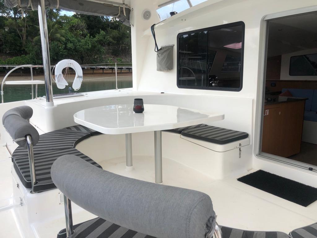 Catamaran 