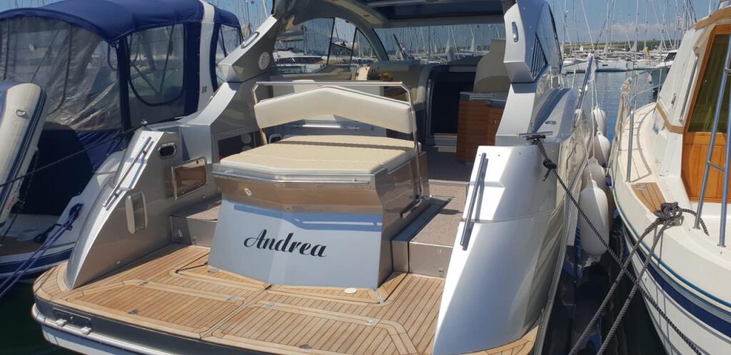 Motoryacht 