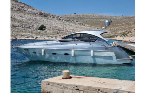 Motoryacht 