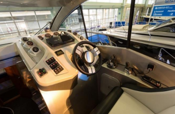 Motoryacht 