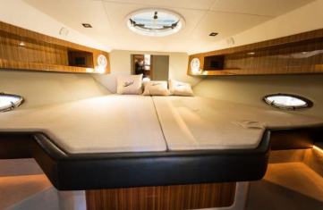 Motoryacht 