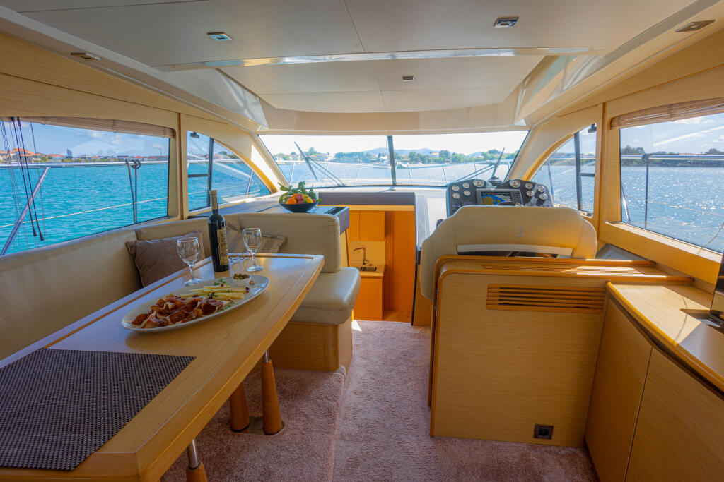 Motoryacht 