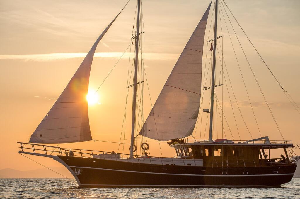 Gulet & Motor Sailer 