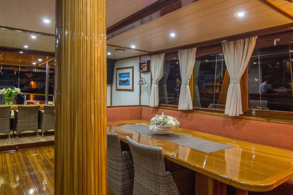 Gulet & Motor Sailer 