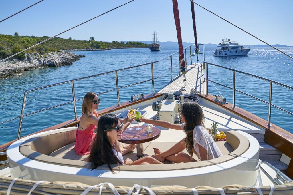 Gulet & Motor Sailer 