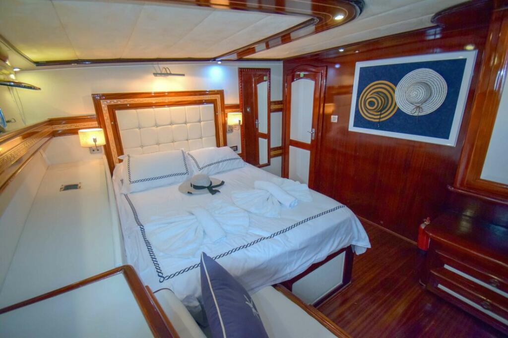 Gulet & Motor Sailer 