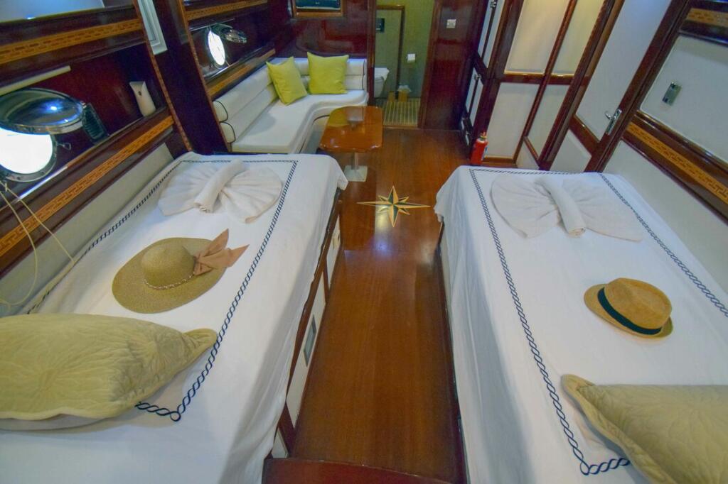 Gulet & Motor Sailer 