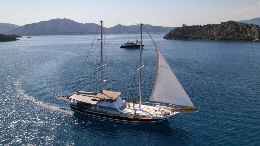 Gulet & Motor Sailer 