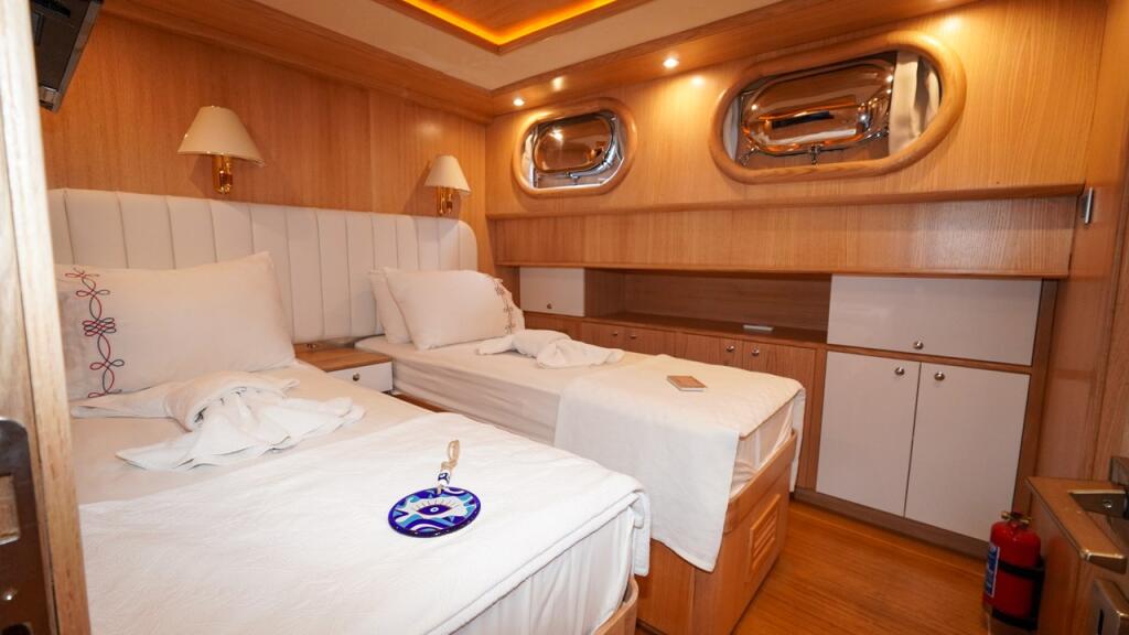 Gulet & Motor Sailer 