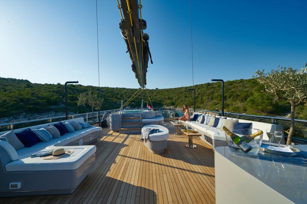 Gulet & Motor Sailer 