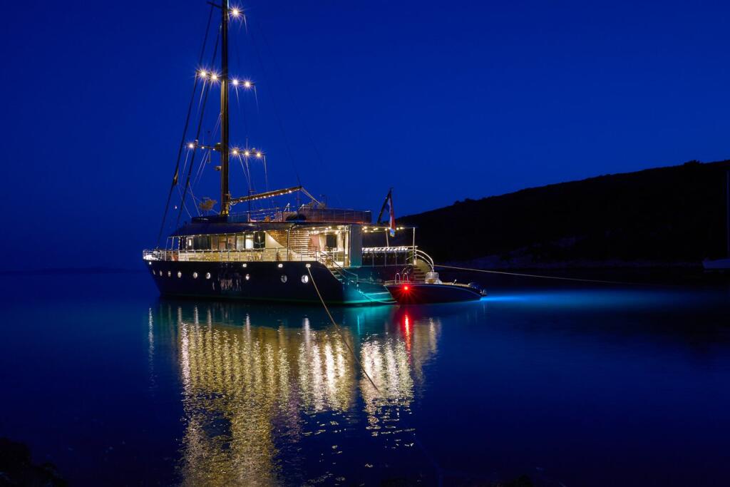 Gulet & Motor Sailer 