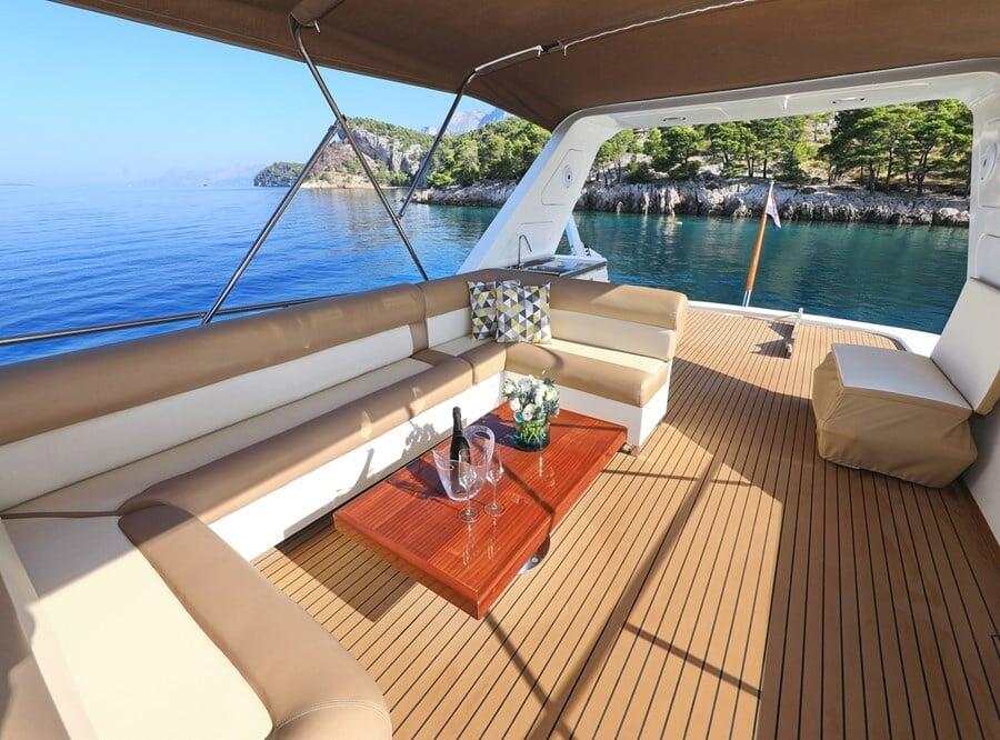 Motoryacht 