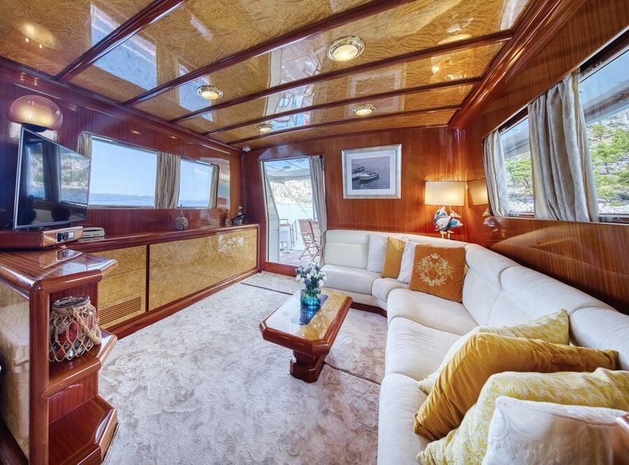 Motoryacht 