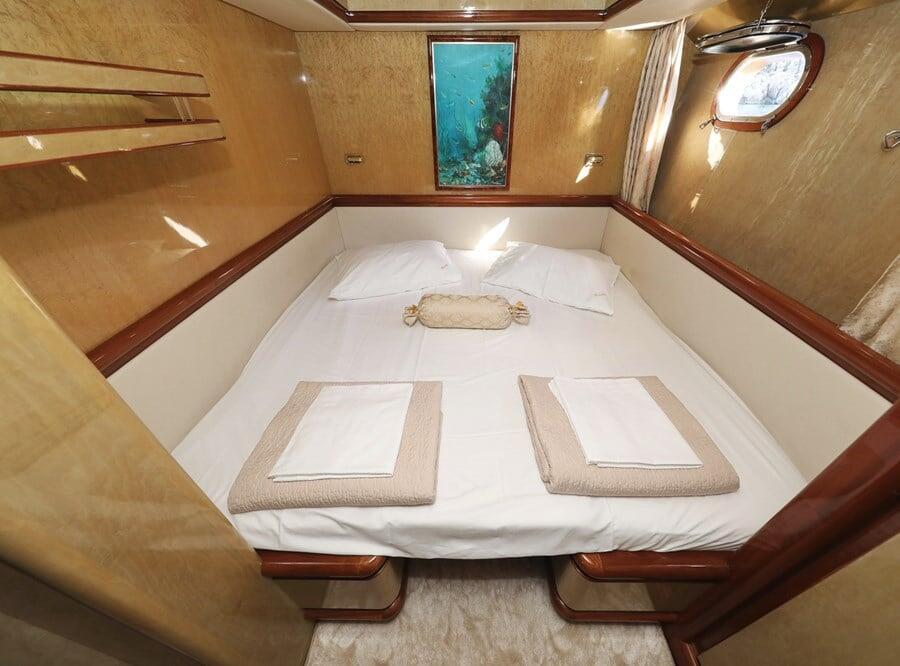 Motoryacht 
