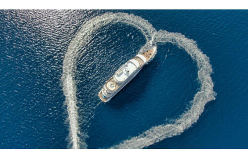 Luxury motor yacht 