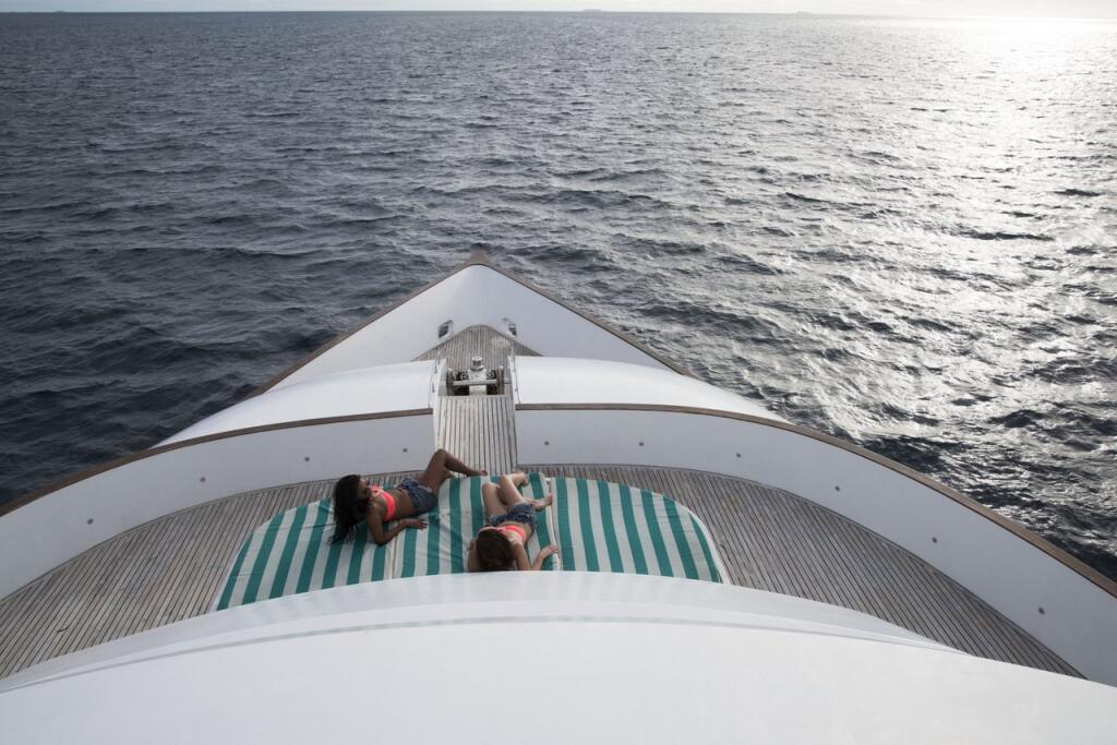 Luxury motor yacht 