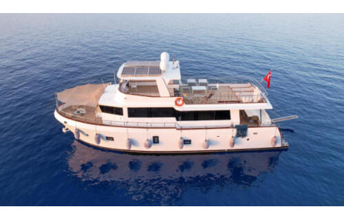 Motoryacht 
