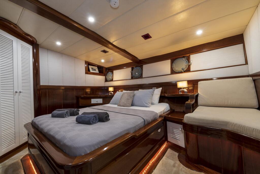 Gulet & Motor Sailer 