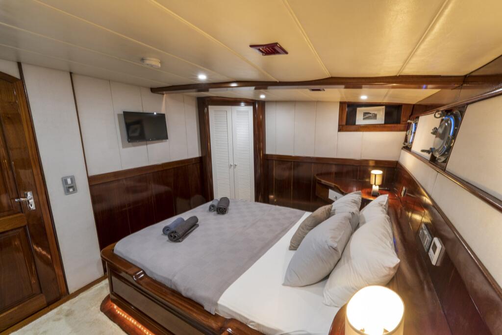 Gulet & Motor Sailer 