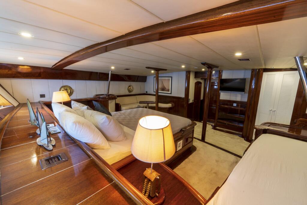 Gulet & Motor Sailer 