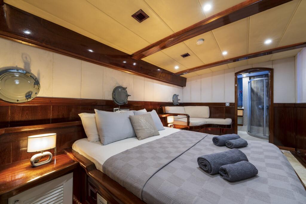 Gulet & Motor Sailer 