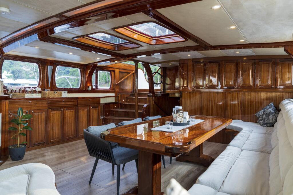 Gulet & Motor Sailer 