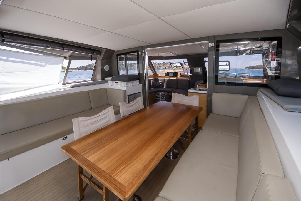 Catamaran 