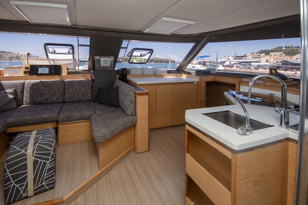 Catamaran 