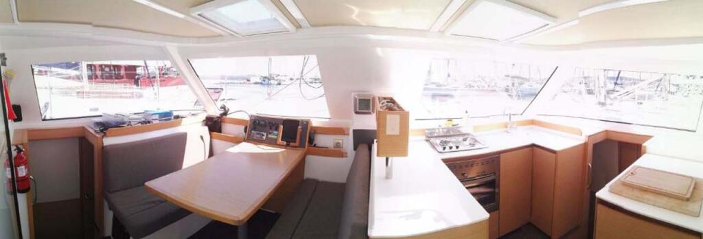 Catamaran 