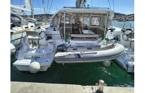 Catamaran 