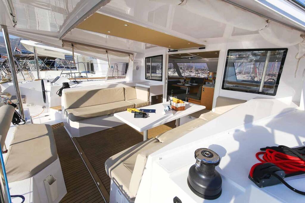 Catamaran 