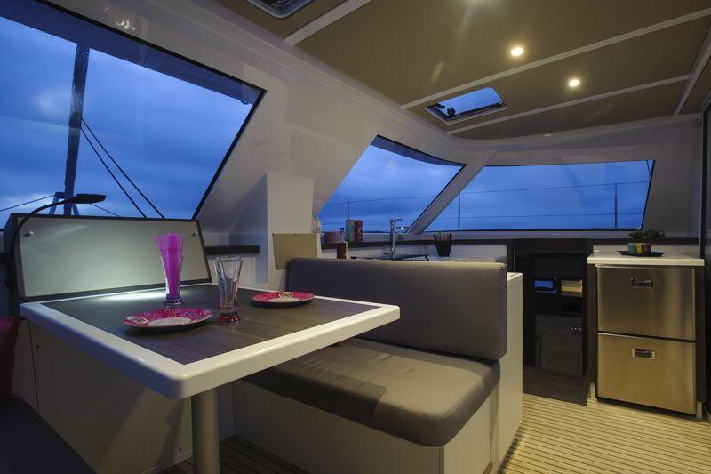 Catamaran 