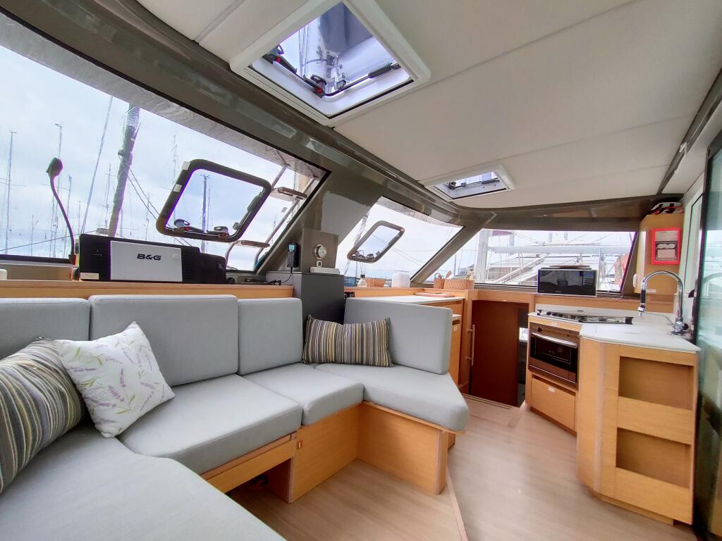 Catamaran 