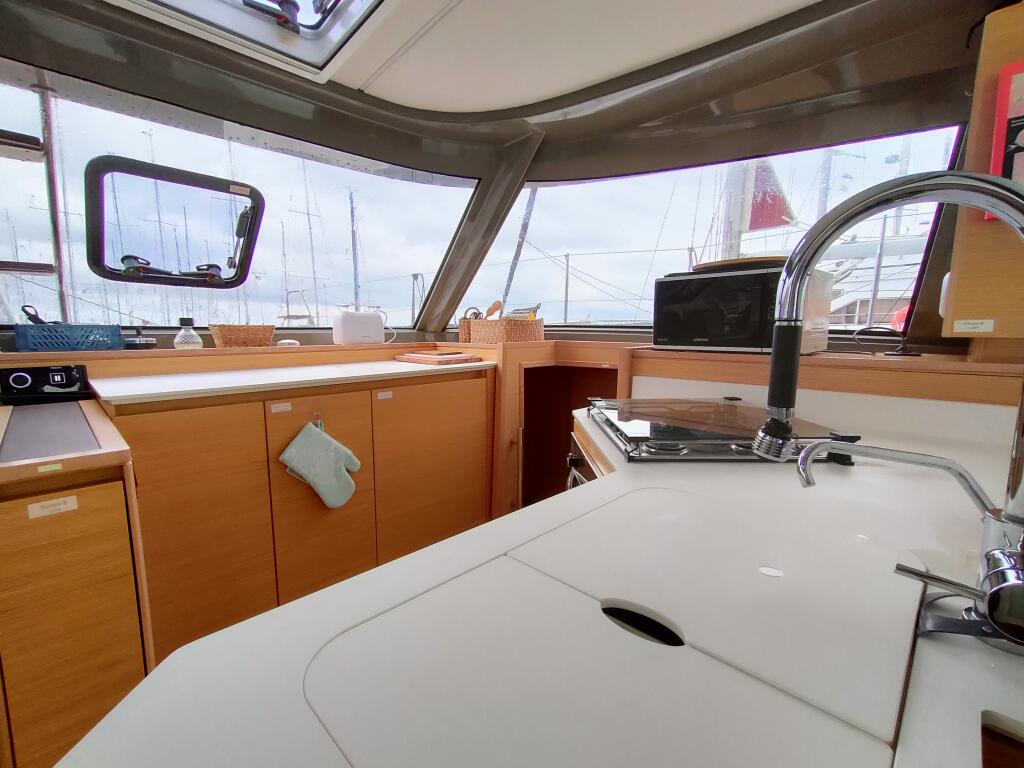 Catamaran 