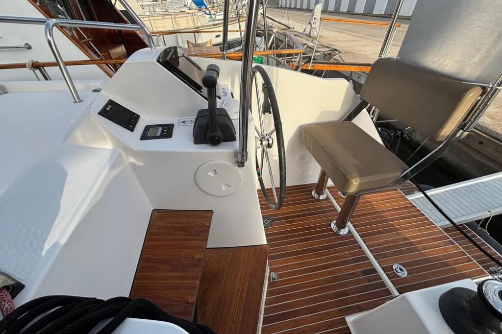Catamaran 
