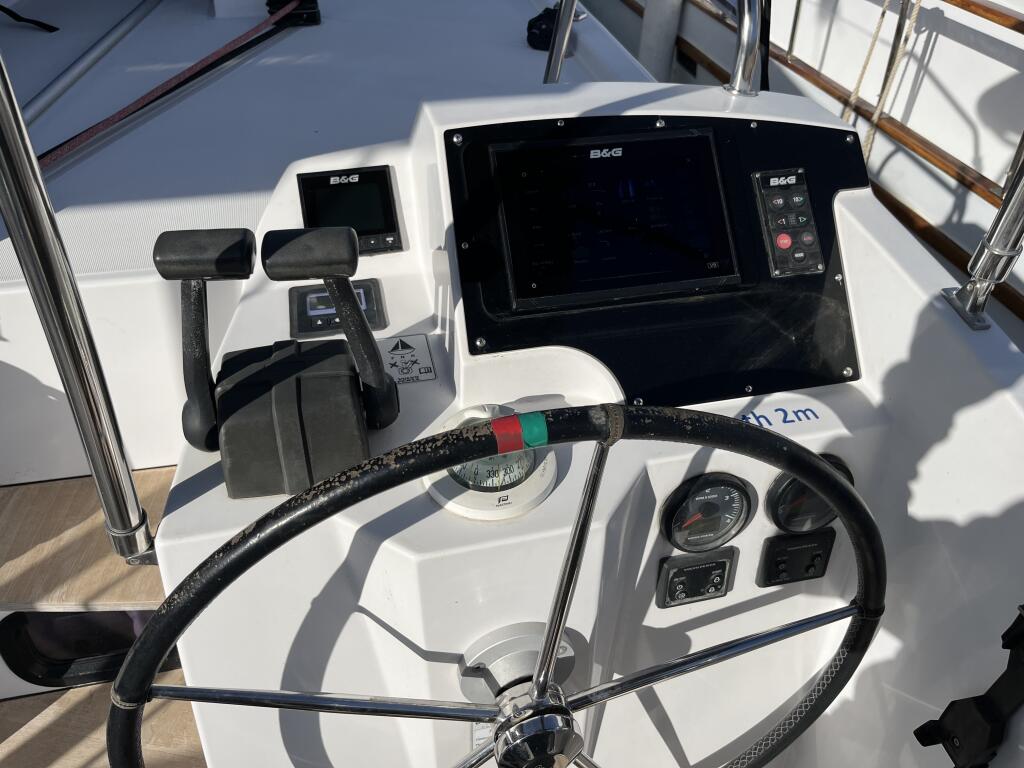 Catamaran 