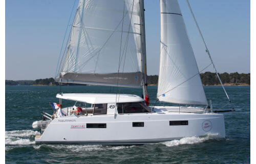 Catamaran 