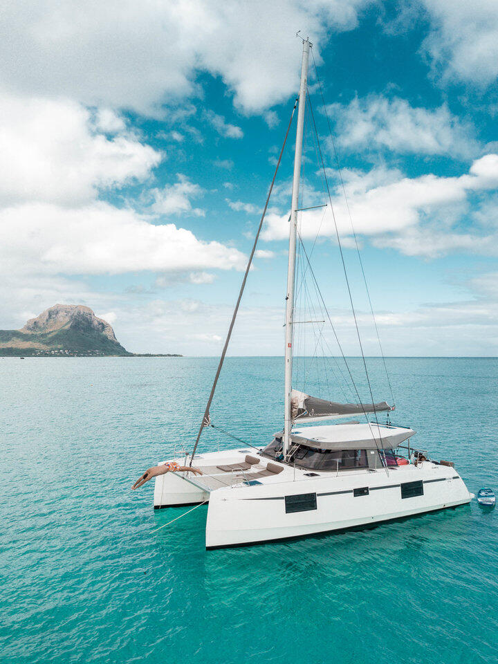 Catamaran 