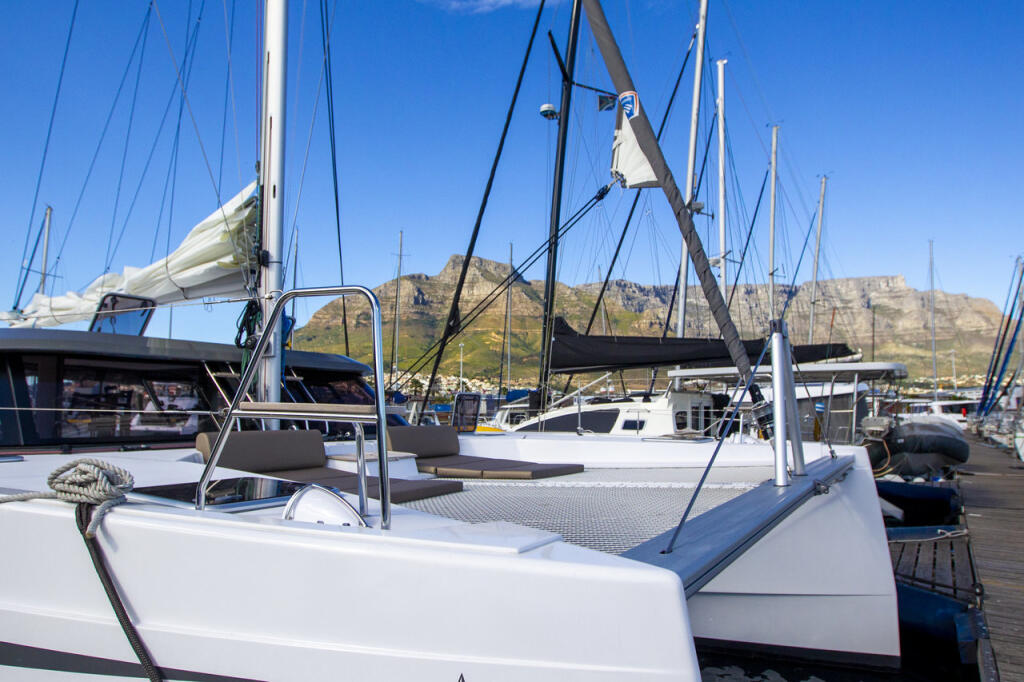 Catamaran 